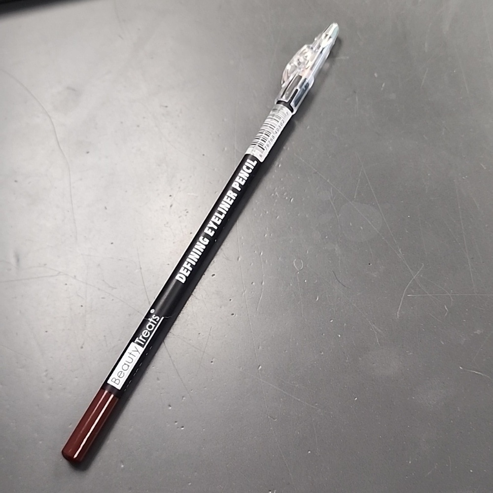 Defining Eye Pencil